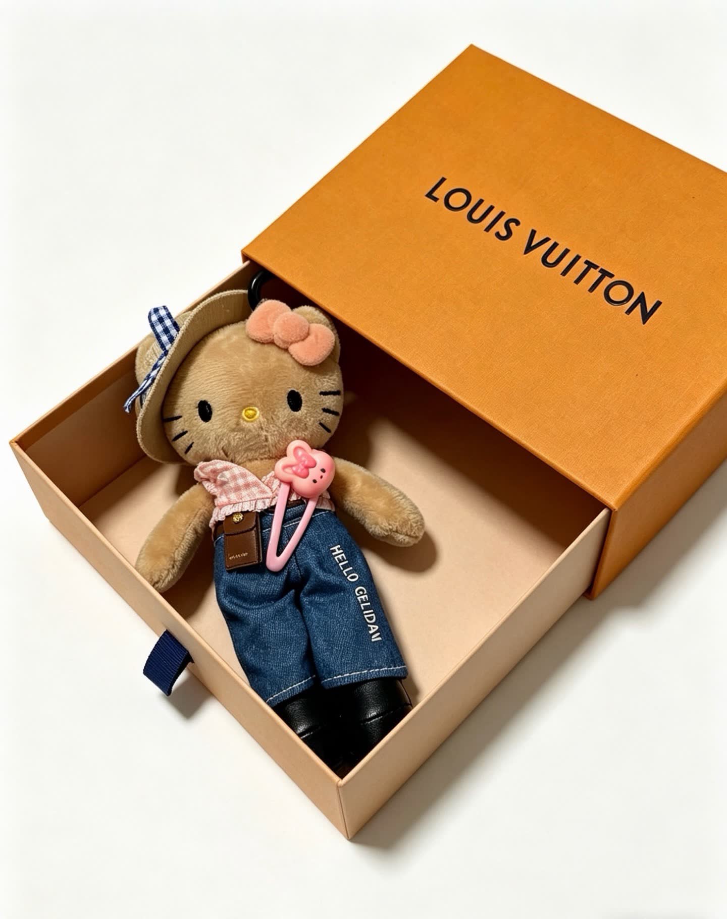 Louis Vuitton Hello Kitty Keychain